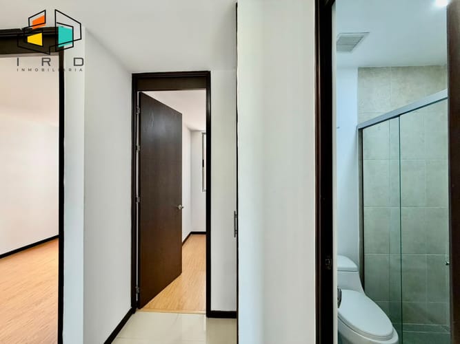 Apartamento de 4 alcobas en arriendo en Lalinde, Medellín, 110 m² · foto 14 de 24