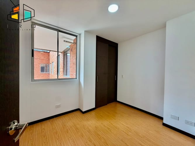 Apartamento de 4 alcobas en arriendo en Lalinde, Medellín, 110 m² · foto 13 de 24