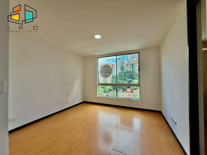 Apartamento de 4 alcobas en arriendo en Lalinde, Medellín, 110 m² · foto 17 de 24