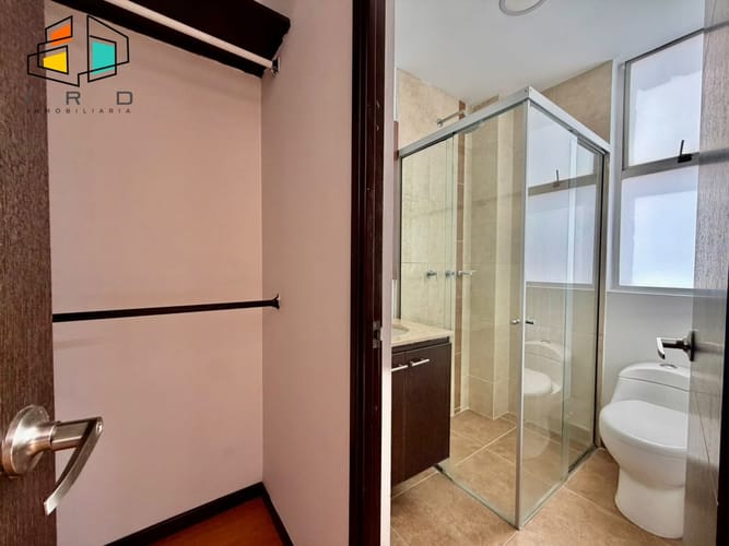 Apartamento de 4 alcobas en arriendo en Lalinde, Medellín, 110 m² · foto 18 de 24
