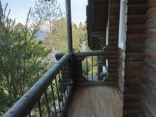 Casa de 3 alcobas en arriendo en Loma Del Chocho, Envigado, 170 m² · foto 5 de 13