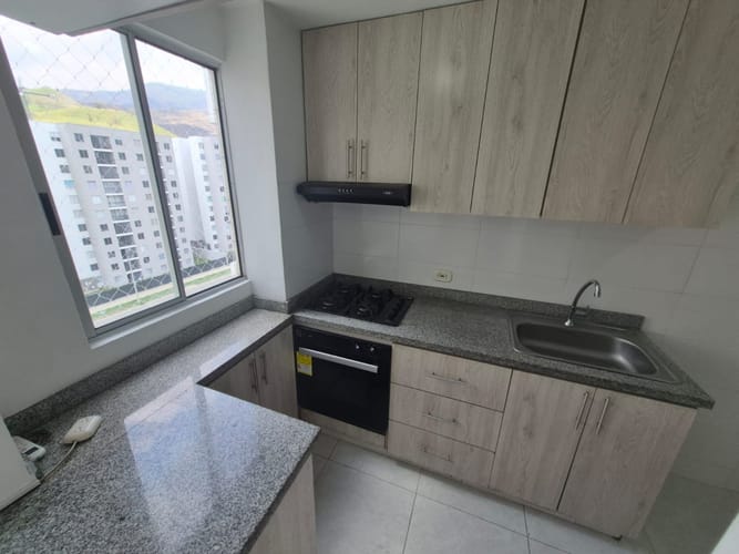 Apartamento de 3 alcobas en arriendo en Arroyohondo, Yumbo, 52 m² · foto 4 de 13
