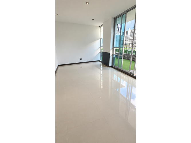 Apartamento de 3 alcobas en arriendo en Pinares, Pereira, 91 m² · foto 6 de 22