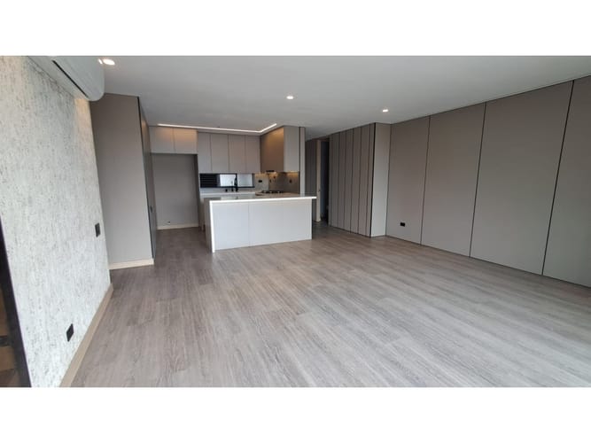 Apartamento de 3 alcobas en arriendo en El Poblado, Medellín, 125 m² · foto 3 de 16