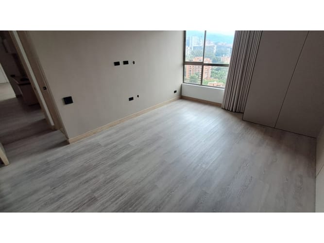 Apartamento de 3 alcobas en arriendo en El Poblado, Medellín, 125 m² · foto 8 de 16