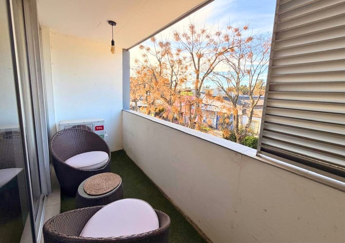 Apartamento En Alquiler De 1 Dormitorio En Brazo Oriental con Terraza. · Foto 6