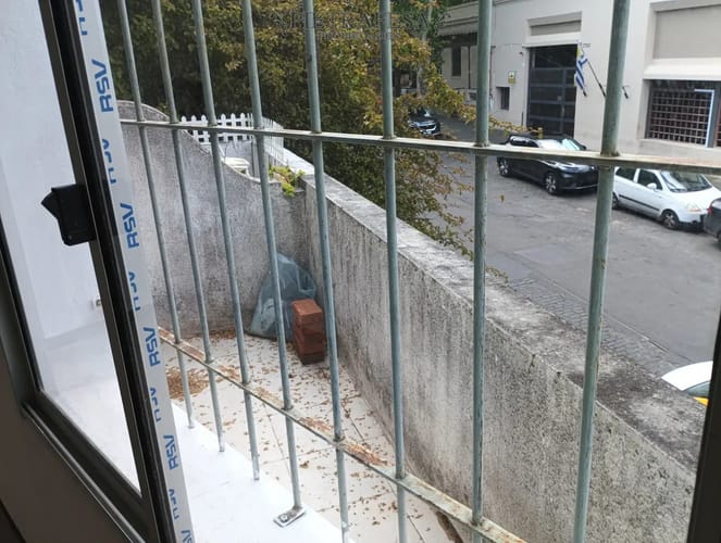 Apartamento en alquiler, 2 dormitorios, 1 baño, balcón. Sin gastos comunes. Reducto. · Foto 4