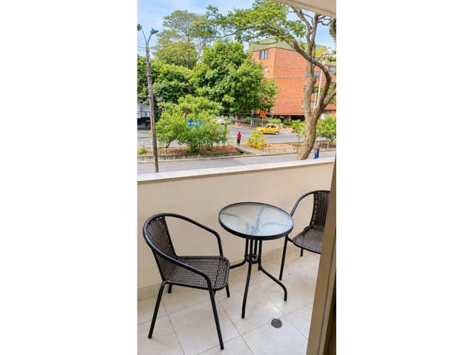 Apartamento de 4 alcobas en venta en Prados Del Norte, Cali, 99 m² · foto 4 de 24