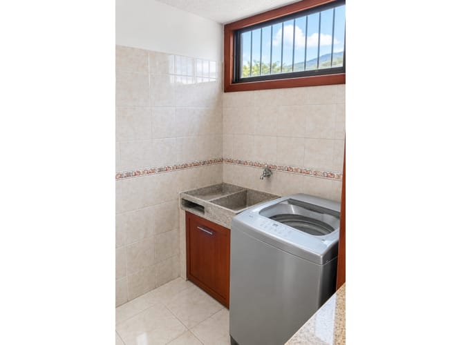 Apartamento de 4 alcobas en venta en Prados Del Norte, Cali, 99 m² · foto 9 de 24