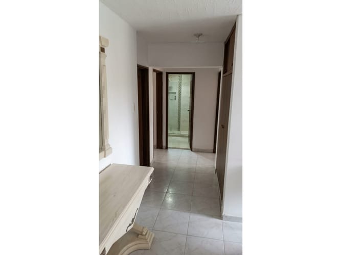 Apartamento de 4 alcobas en venta en Prados Del Norte, Cali, 99 m² · foto 11 de 24