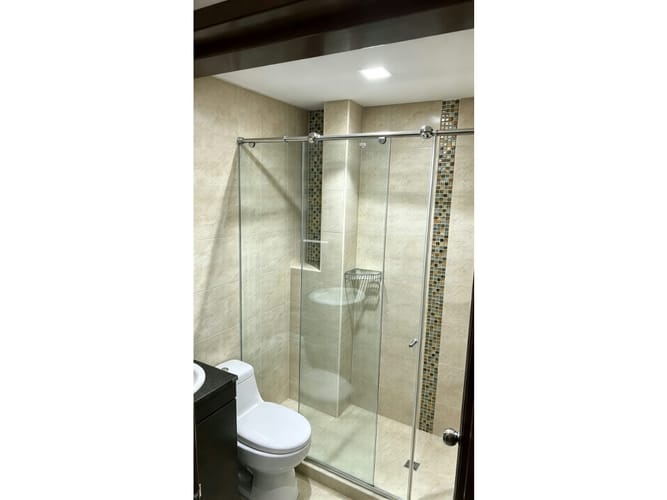 Apartamento de 4 alcobas en venta en Prados Del Norte, Cali, 99 m² · foto 13 de 24