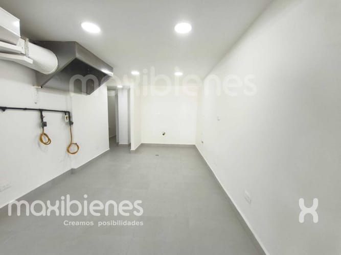 Local en arriendo en Calasanz, Medellín, 40 m² · foto 2 de 9