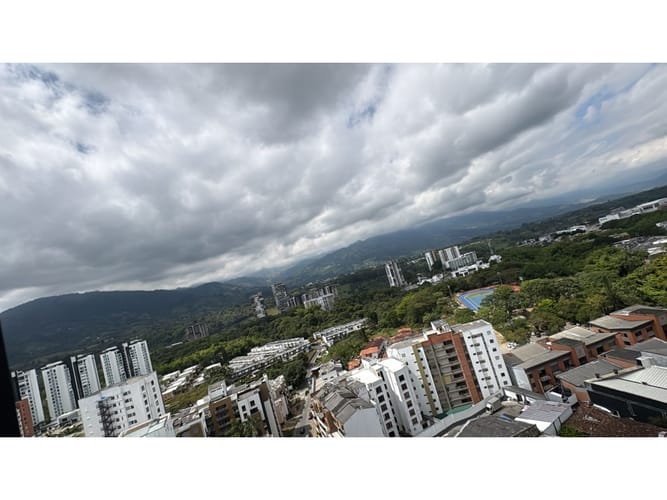 Apartamento de 2 alcobas en venta en Caminos De San Lorenzo, Armenia, 89 m² · foto 3 de 14