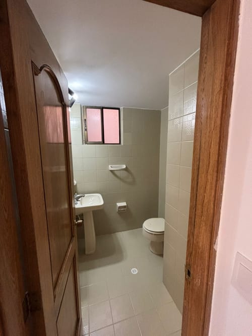 Apartamento de 3 alcobas en venta en Santa Barbara, Bogotá, 144 m² · foto 16 de 16