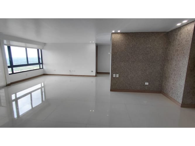 Apartamento de 2 alcobas en arriendo en Florida Alto, Armenia, 120 m² · foto 3 de 24