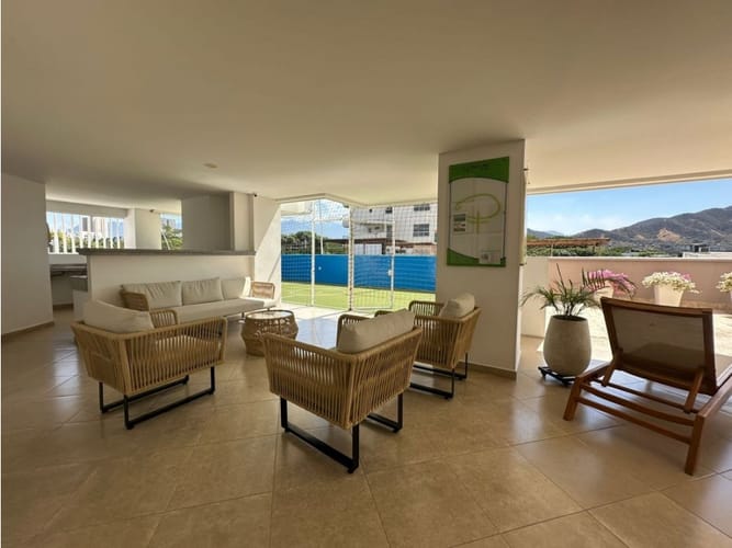 Apartamento de 4 alcobas en venta en Alambique, Santa Marta, 360 m² · foto 2 de 24
