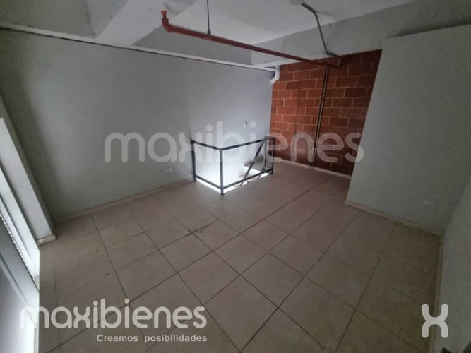 Local en arriendo en Los Alcazares, Sabaneta, 43 m² · foto 3 de 6