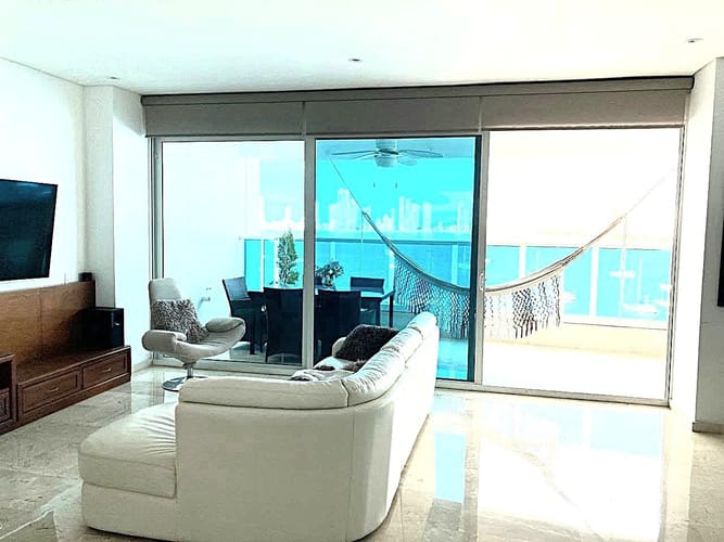 Apartamento de 4 alcobas en venta en Manga, Cartagena, 212 m² · foto 3 de 16