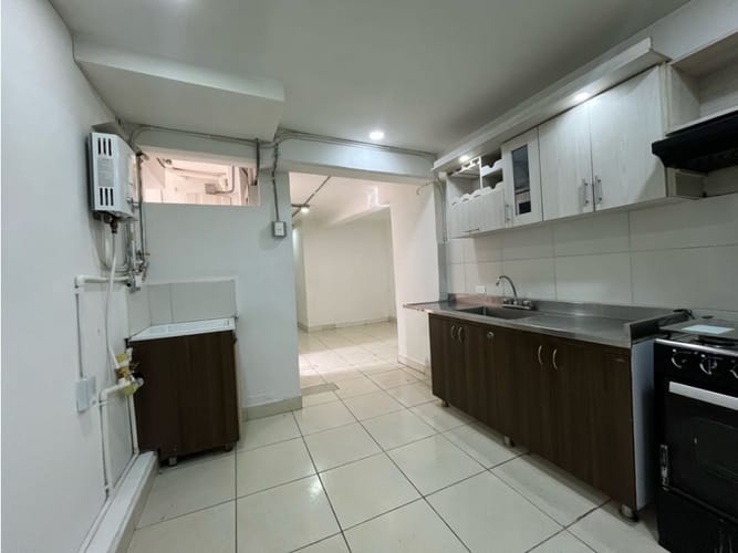 Apartamento de 3 alcobas en arriendo en San Diego, Medellín, 50 m² · foto 4 de 15