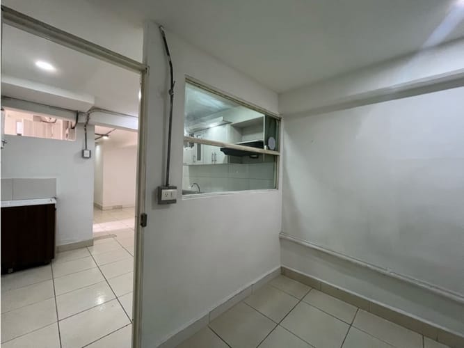 Apartamento de 3 alcobas en arriendo en San Diego, Medellín, 50 m² · foto 7 de 15