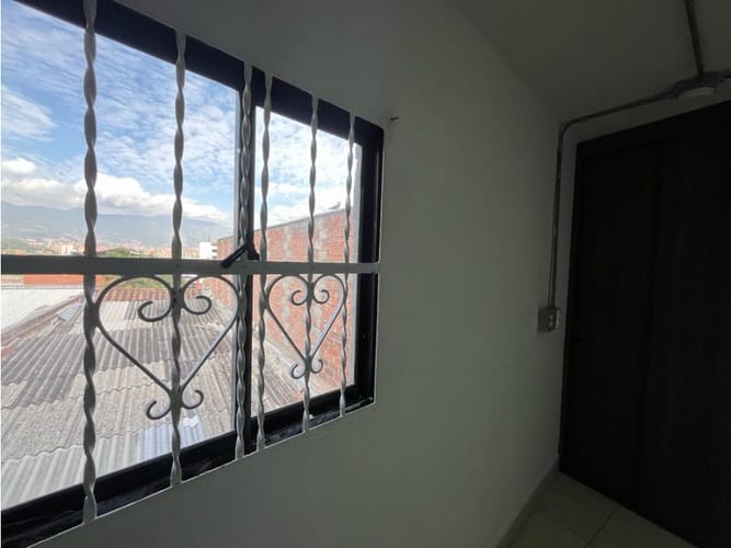 Apartamento de 3 alcobas en arriendo en San Diego, Medellín, 50 m² · foto 12 de 15