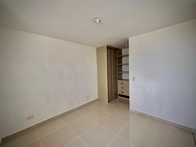 Apartamento de 3 alcobas en venta en Los Alpes, Cartagena, 65 m² · foto 5 de 24