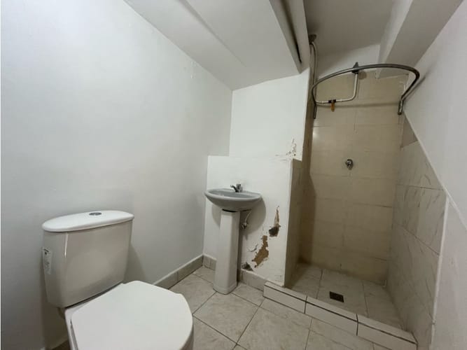 Apartamento de 3 alcobas en arriendo en San Diego, Medellín, 50 m² · foto 14 de 15