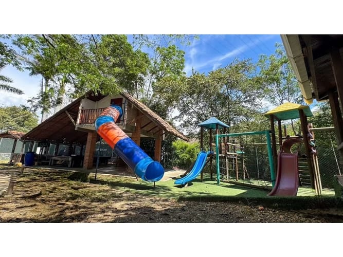 Finca en venta en Bermejal, Yumbo, 1684 m² · foto 8 de 16