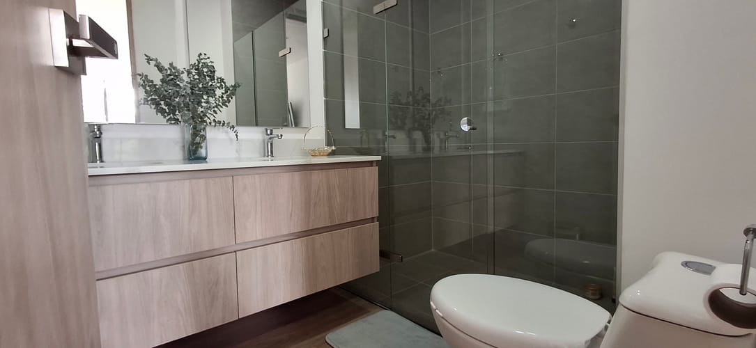 Apartamento de 2 alcobas en arriendo en Yarumal, Rionegro, 158 m² · foto 12 de 24