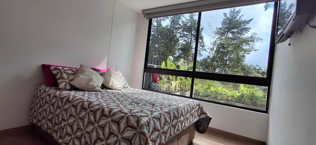 Apartamento de 2 alcobas en arriendo en Yarumal, Rionegro, 158 m² · foto 17 de 24