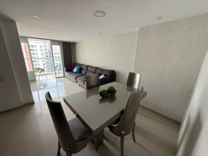 Apartamento de 3 alcobas en venta en Nuevo Sotomayor, Bucaramanga, 114 m² · foto 4 de 17