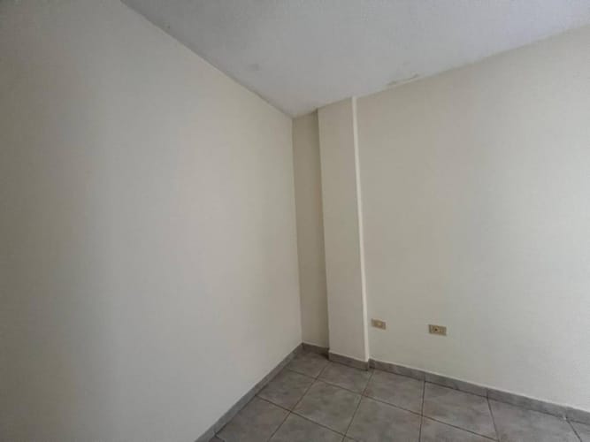 Apartamento de 2 alcobas en arriendo en Prados De Oriente, Cali, 60 m² · foto 4 de 10