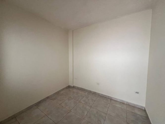 Apartamento de 2 alcobas en arriendo en Prados De Oriente, Cali, 60 m² · foto 8 de 10