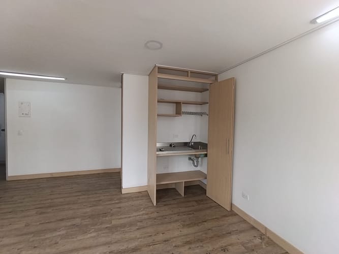 Oficina en arriendo en Guayaquil, Medellín, 30 m² · foto 6 de 11