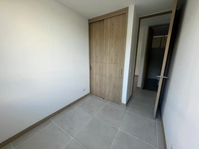 Apartamento de 3 alcobas en arriendo en El Faro, Rionegro, 67 m² · foto 2 de 13