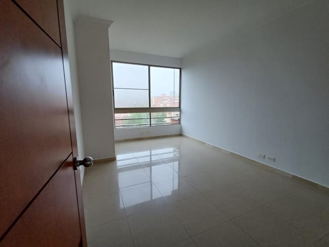 Apartamento de 3 alcobas en venta en Ciudad Jardin, Cali, 190 m² · foto 8 de 22
