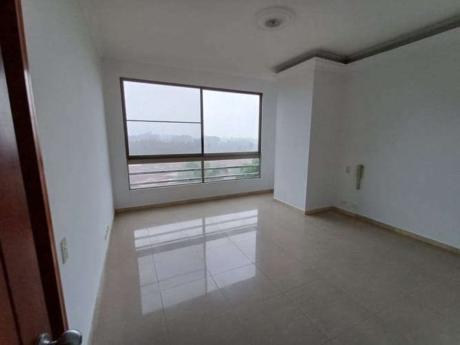 Apartamento de 3 alcobas en venta en Ciudad Jardin, Cali, 190 m² · foto 7 de 22