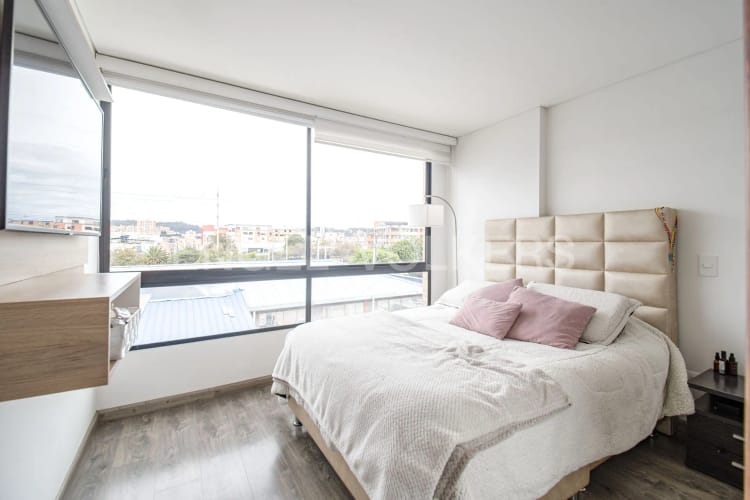 Apartamento en venta en Cedritos, Bogotá · foto 10 de 16