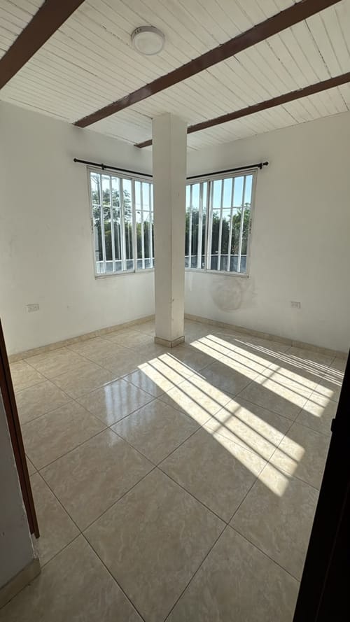 Apartamento de 2 alcobas en arriendo en Caney, Cali, 55 m² · foto 2 de 9