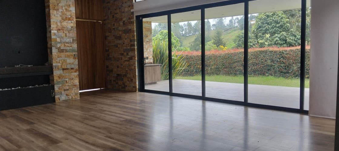 Casa de 3 alcobas en arriendo en El Chuscal, El Retiro, 350 m² · foto 4 de 24