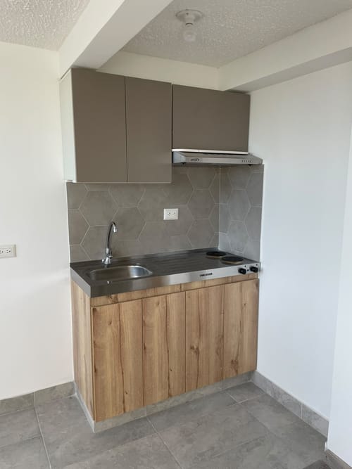Apartaestudio en arriendo en La Felicidad, Bogotá, 25 m² · foto 3 de 10