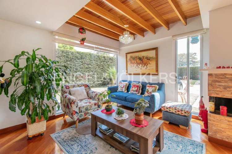 Casa de 3 alcobas en venta en Cajicá, 163 m² · foto 2 de 18