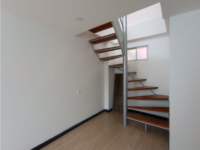 Apartaestudio en venta en La Salle, Bogotá, 88 m² · foto 4 de 14