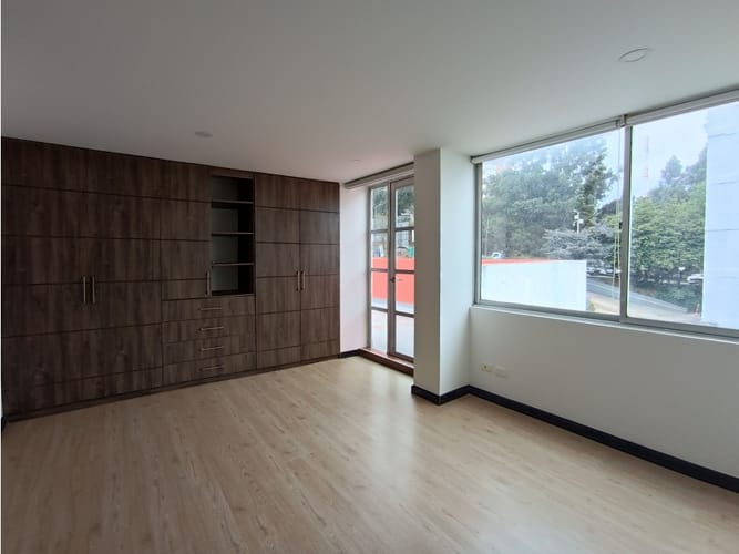 Apartaestudio en venta en La Salle, Bogotá, 88 m² · foto 8 de 14