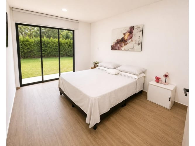 Casa de 7 alcobas en venta en Cerritos, Pereira, 1030 m² · foto 2 de 14