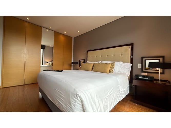 Apartamento de 2 alcobas en venta en Chico Norte, Bogotá, 76 m² · foto 12 de 24