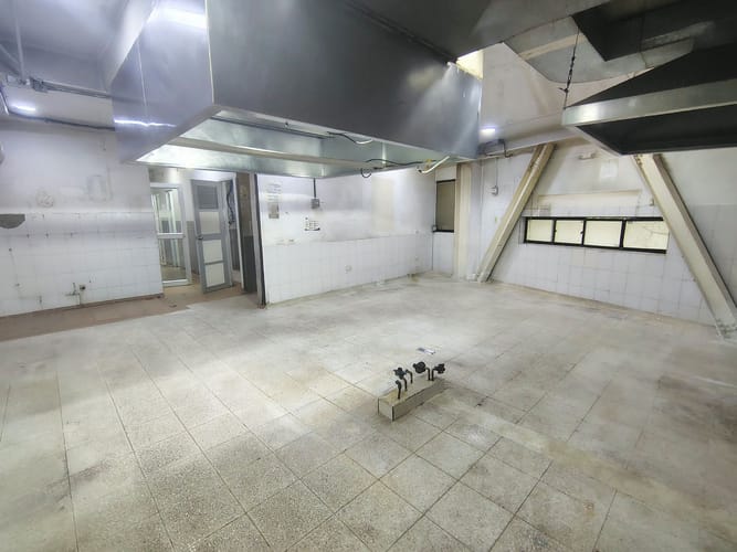 Local en arriendo en El Poblado, Medellín, 276 m² · foto 12 de 13