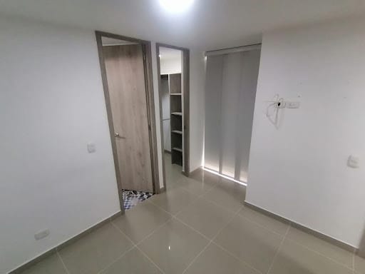 Apartamento de 3 alcobas en arriendo en La Tablaza, La Estrella, 55 m² · foto 8 de 10