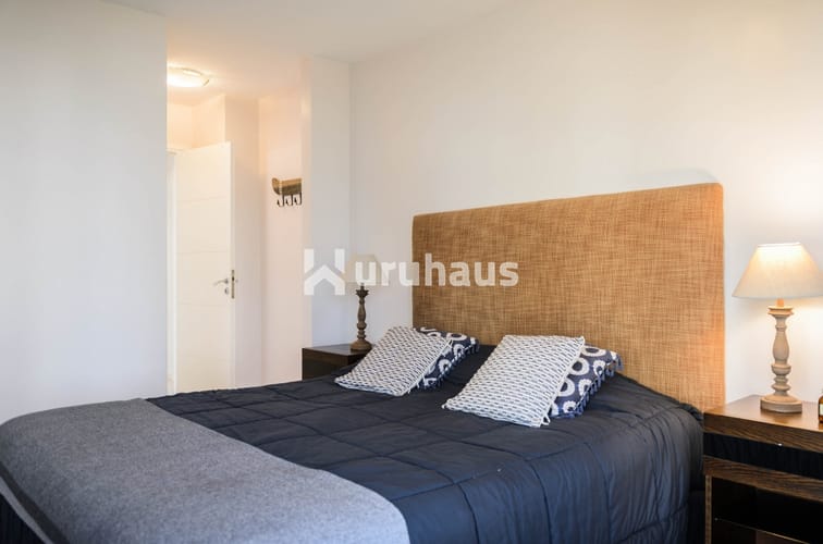 ALQUILER APARTAMENTO TRES DORMITORIOS FOREST TOWER 1 PLAYA BRAVA · Foto 7