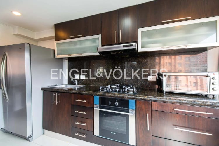 Apartamento en venta en Los Rosales, Bogotá · foto 7 de 17